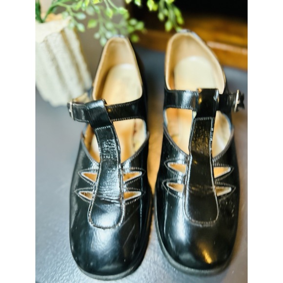 Vintage Girls Leather Shoes Stride Rite 3D Hard‎ Soles T Strap Mary Jane Black - Picture 7 of 8